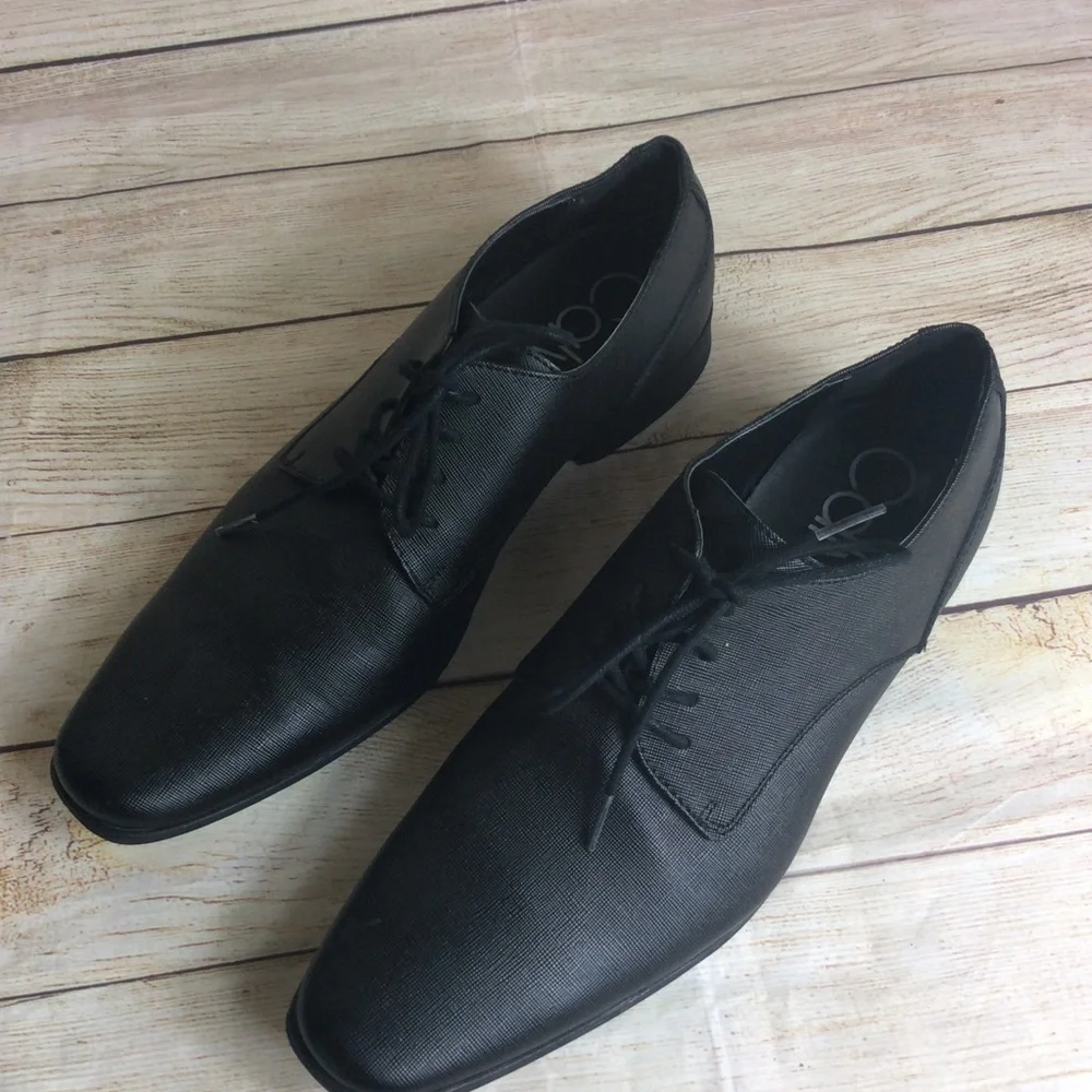 Calvin Klein Brodie Oxford black leather. Size 11